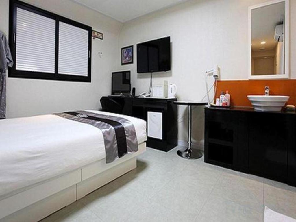 Novalus Tourist Hotel Сеул Екстер'єр фото