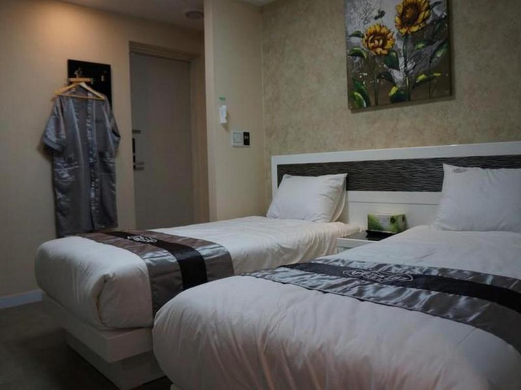 Novalus Tourist Hotel Сеул Екстер'єр фото