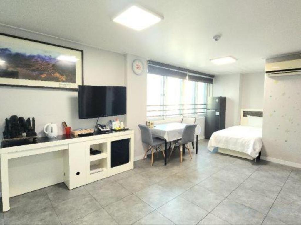 Novalus Tourist Hotel Сеул Екстер'єр фото