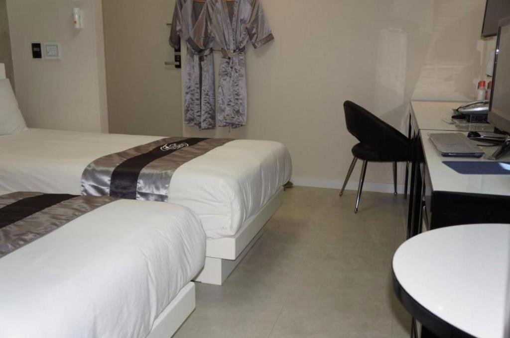 Novalus Tourist Hotel Сеул Екстер'єр фото