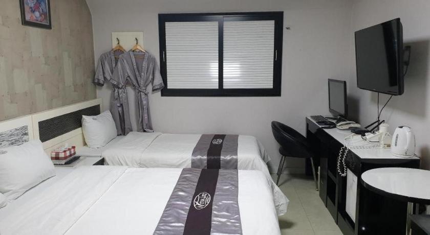 Novalus Tourist Hotel Сеул Екстер'єр фото