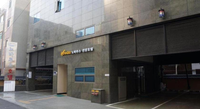 Novalus Tourist Hotel Сеул Екстер'єр фото